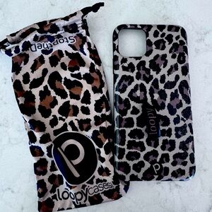 Leopard print loopy case iPhone 11 Pro Max